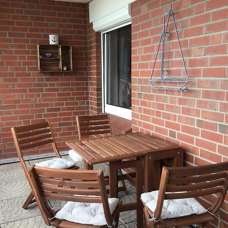 Liebevoll Eingerichtete Ferienwohnung Luettje Koje Dornum Bagian luar foto