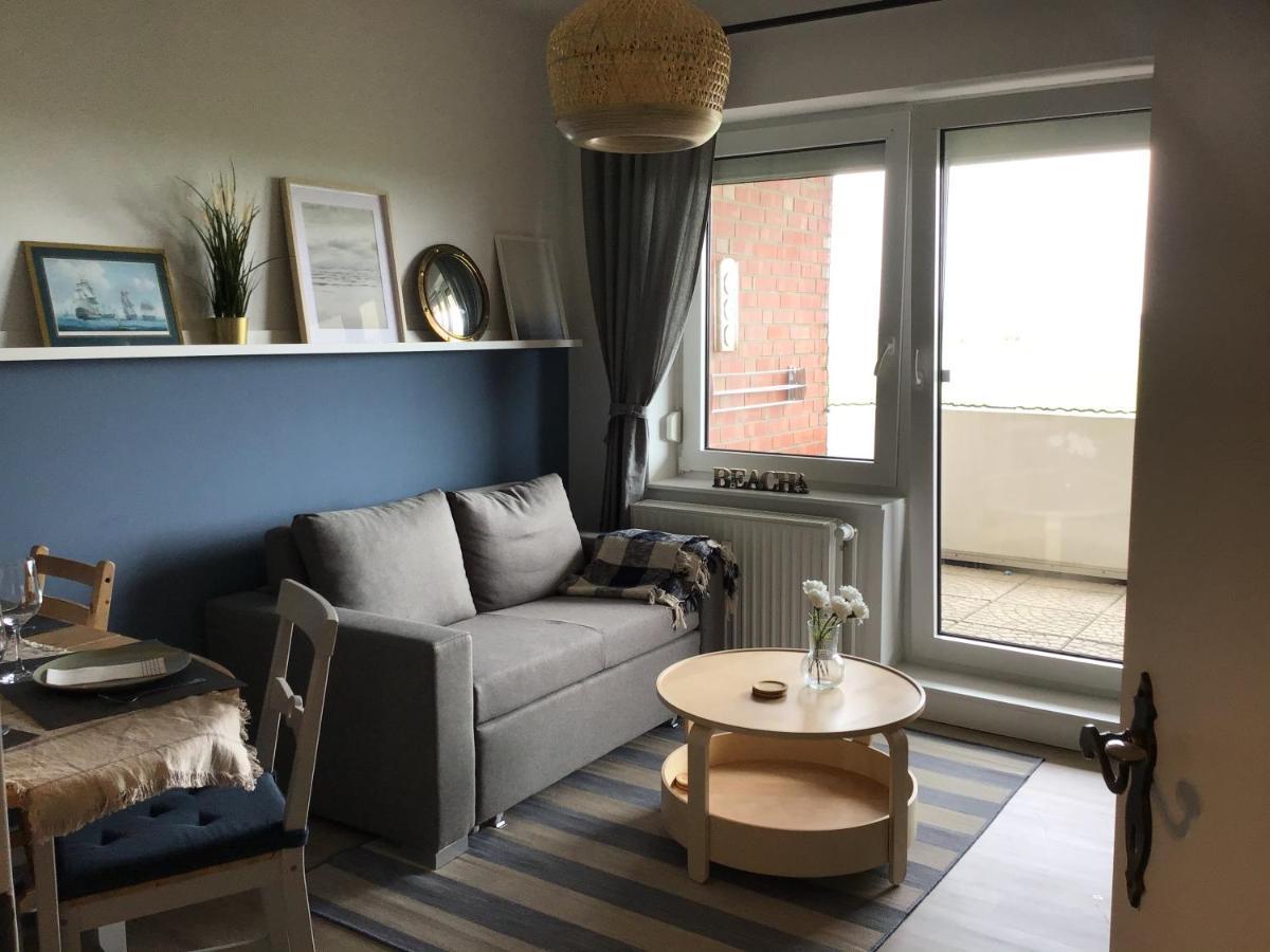Liebevoll Eingerichtete Ferienwohnung Luettje Koje Dornum Bagian luar foto