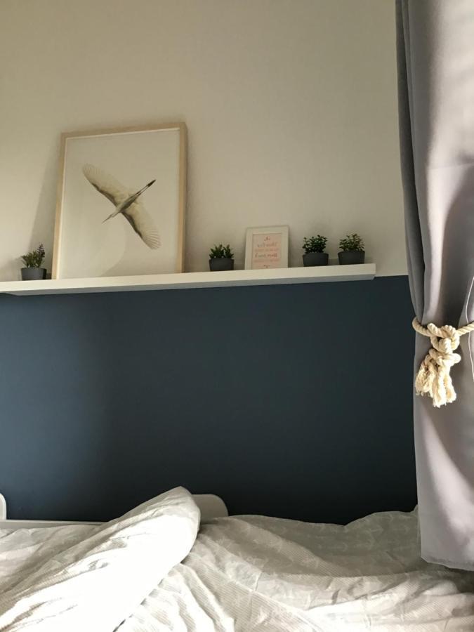 Liebevoll Eingerichtete Ferienwohnung Luettje Koje Dornum Bagian luar foto